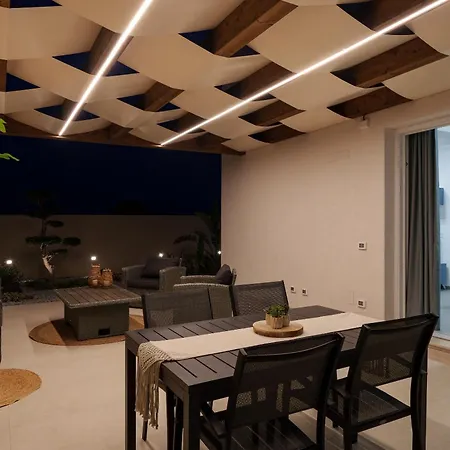 Twin Villas, Villa Marzamemi